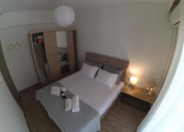 Chrysafenia & Leandros Downtown Apartman Kavála